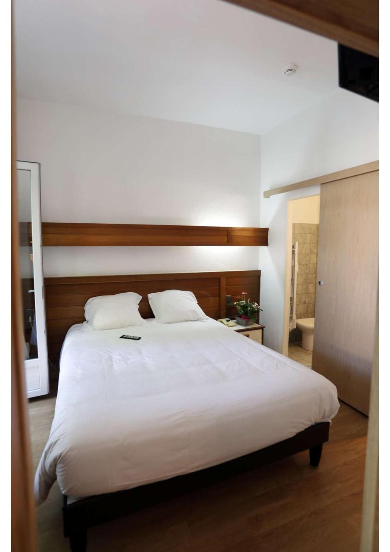 Hotel Belleville Lamalou-les-Bains Zewnętrze zdjęcie